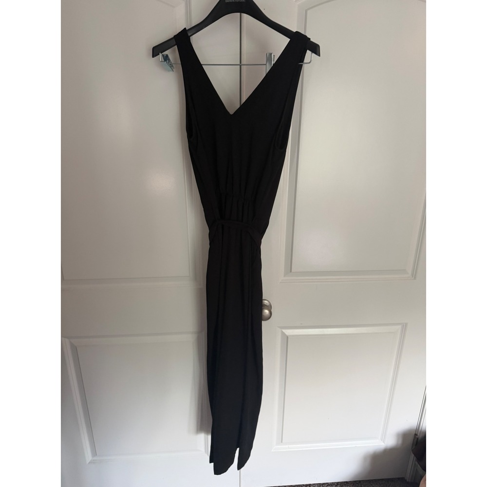 A New Day Black Sleeveless V-Neck Tie Waist Wide Leg Jumpsuit Womens Size Medium - Picture 4 of 4